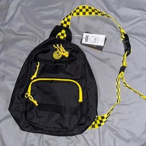 Nat geo vans cross body mini bag